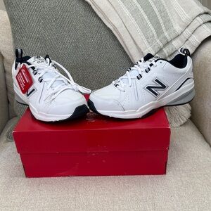 New Balance Men's White and Navy Walking/training Sneakers.